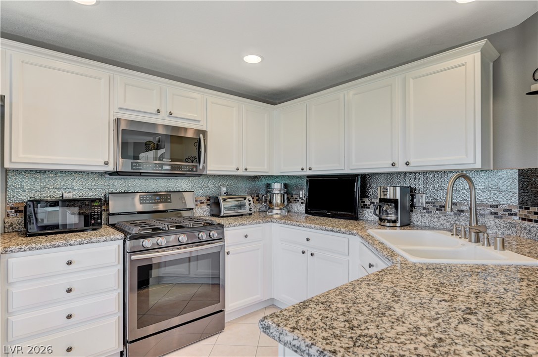 10800 Amber Ridge Drive 203 Las Vegas NV 89144