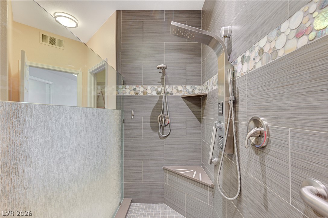 10800 Amber Ridge Drive 203 Las Vegas NV 89144