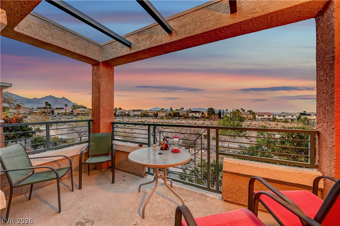 10800 Amber Ridge Drive 203 Las Vegas NV 89144