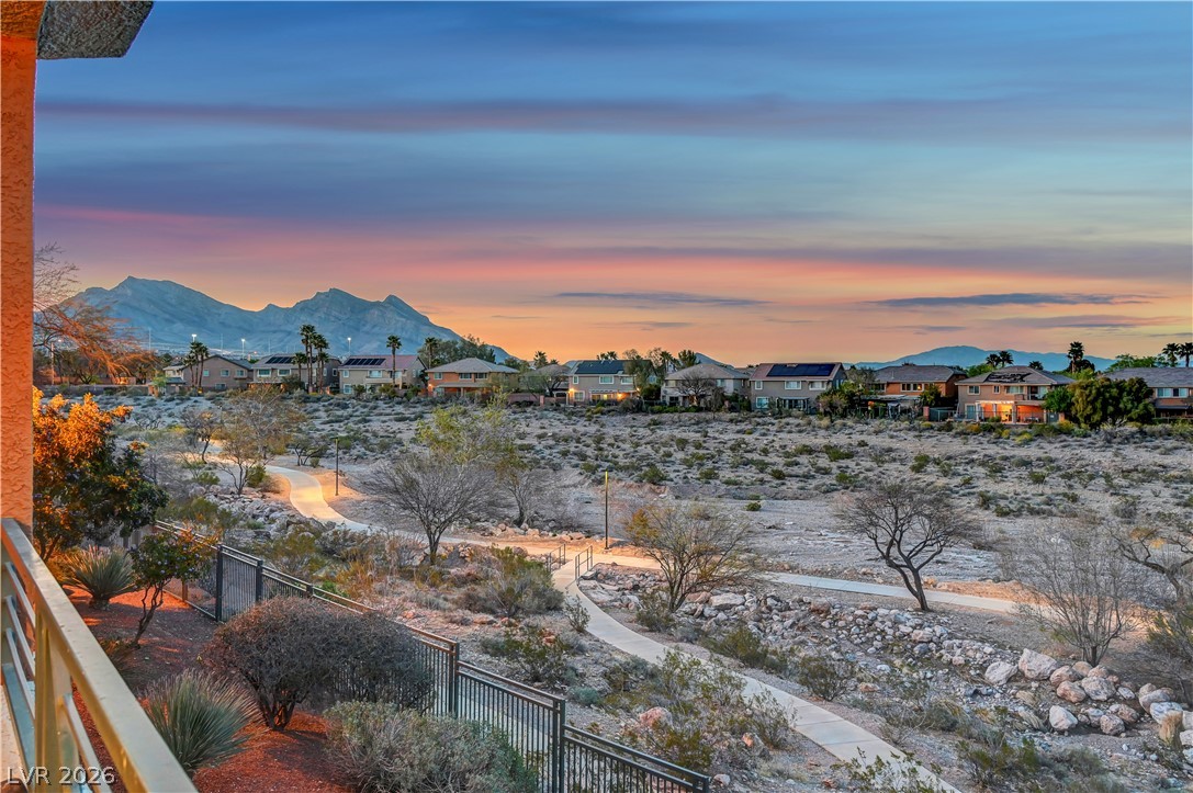 10800 Amber Ridge Drive 203 Las Vegas NV 89144