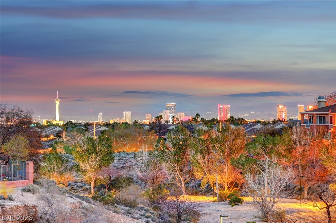 10800 Amber Ridge Drive 203 Las Vegas NV 89144