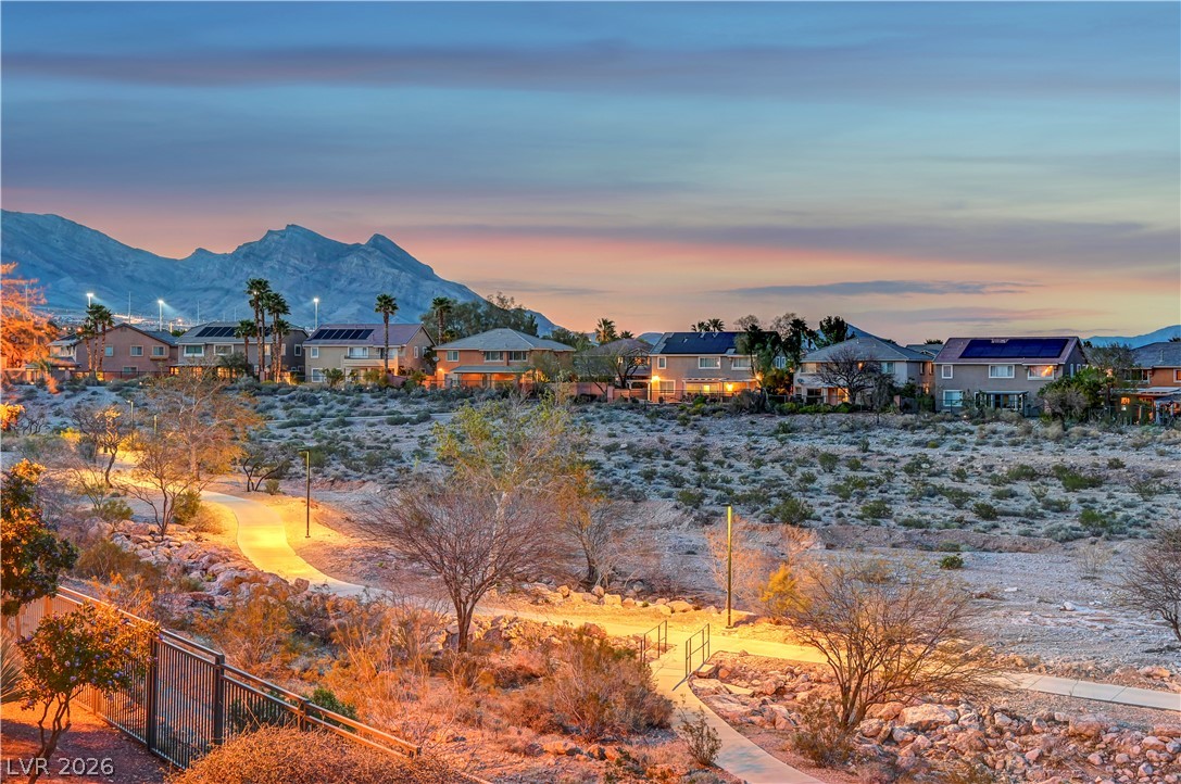 10800 Amber Ridge Drive 203 Las Vegas NV 89144
