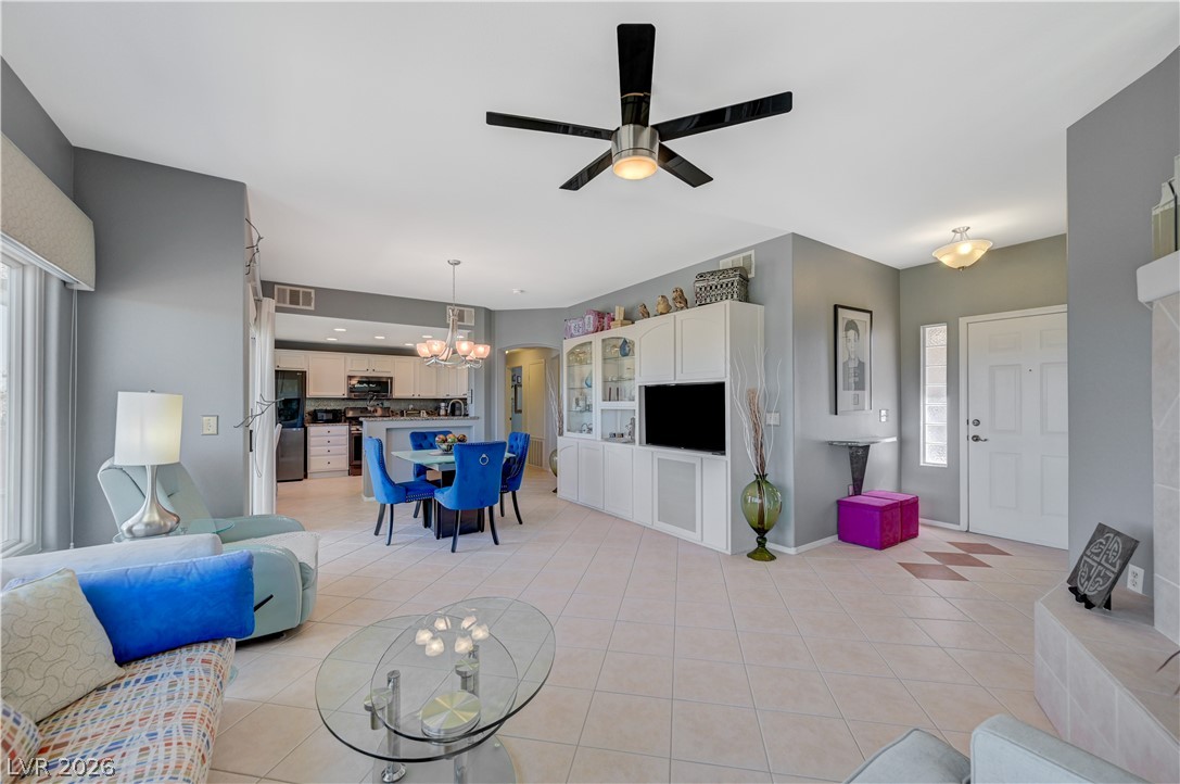 10800 Amber Ridge Drive 203 Las Vegas NV 89144