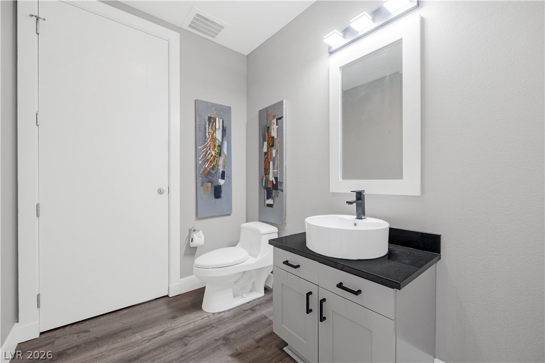4525 Dean Martin Drive 1407 Las Vegas NV 89103