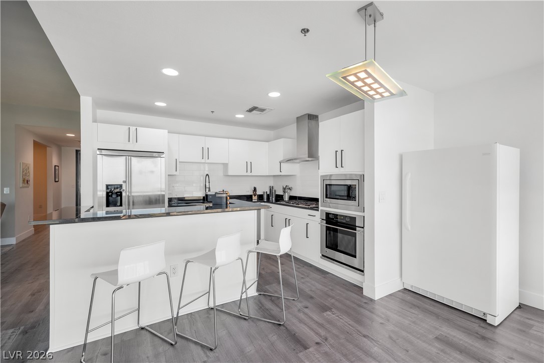 4525 Dean Martin Drive 1407 Las Vegas NV 89103