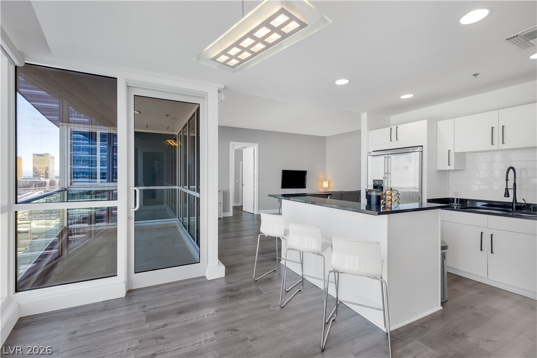 4525 Dean Martin Drive 1407 Las Vegas NV 89103