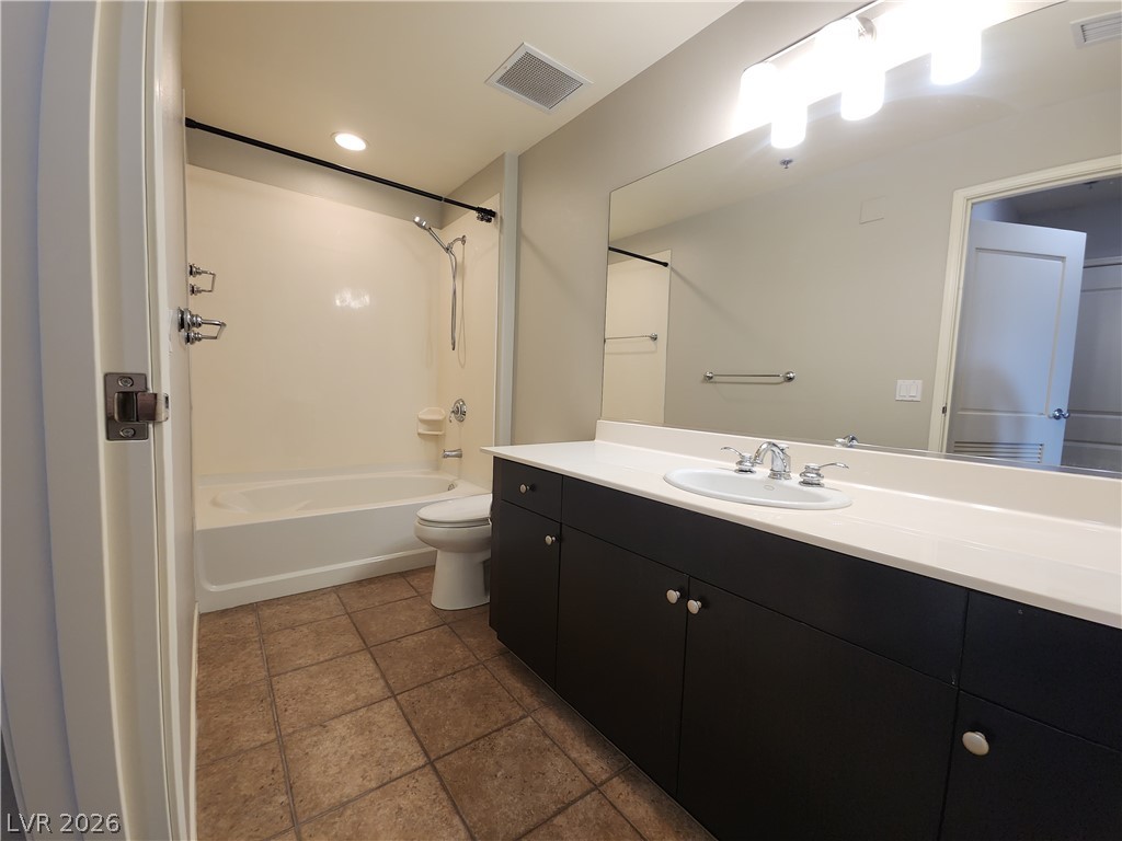 8255 Las Vegas Boulevard 1518 Las Vegas NV 89123