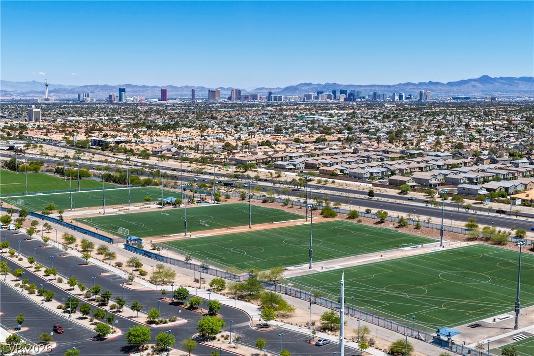 1008 Falconhead Lane 202 Las Vegas NV 89128