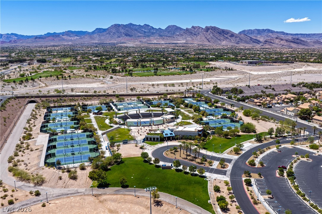 1008 Falconhead Lane 202 Las Vegas NV 89128