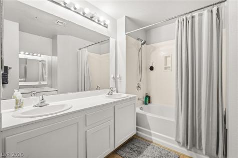 43 East Agate Avenue 209 Las Vegas NV 89123