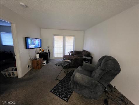 4211 Sanderling Circle 285 Las Vegas NV 89103