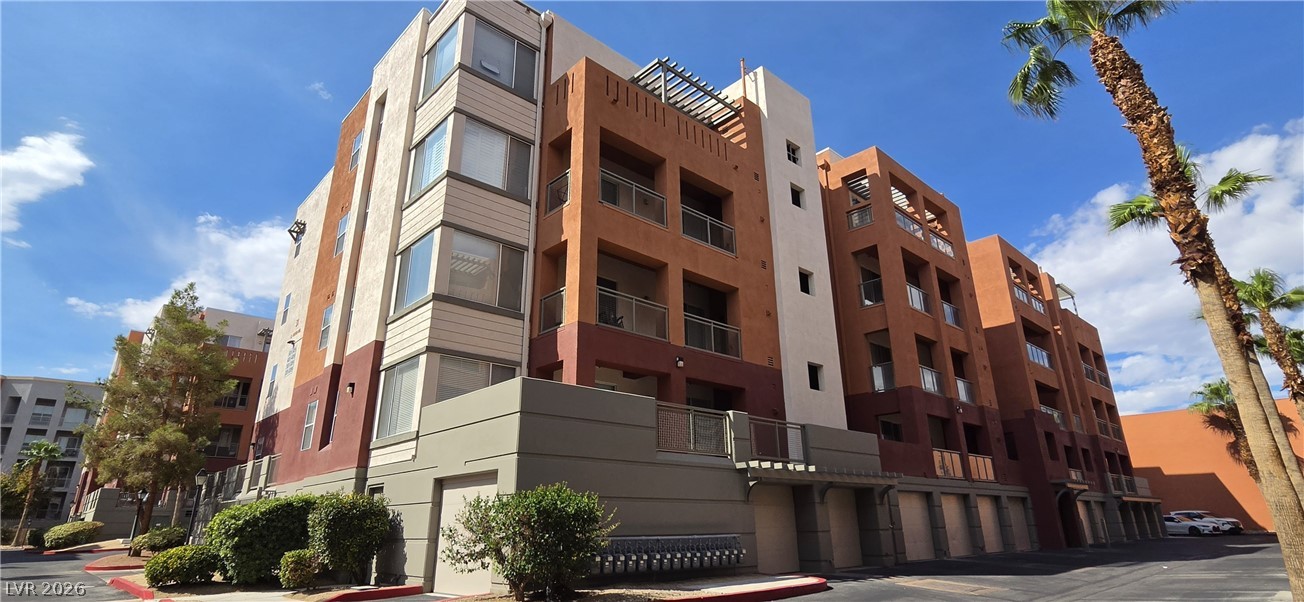 31 East Agate Avenue 305 Las Vegas NV 89123
