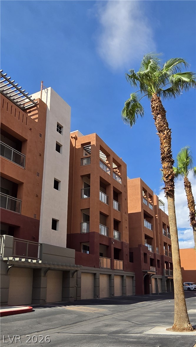 31 East Agate Avenue 305 Las Vegas NV 89123