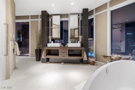 3750 Las Vegas Boulevard 2608 Las Vegas NV 89158