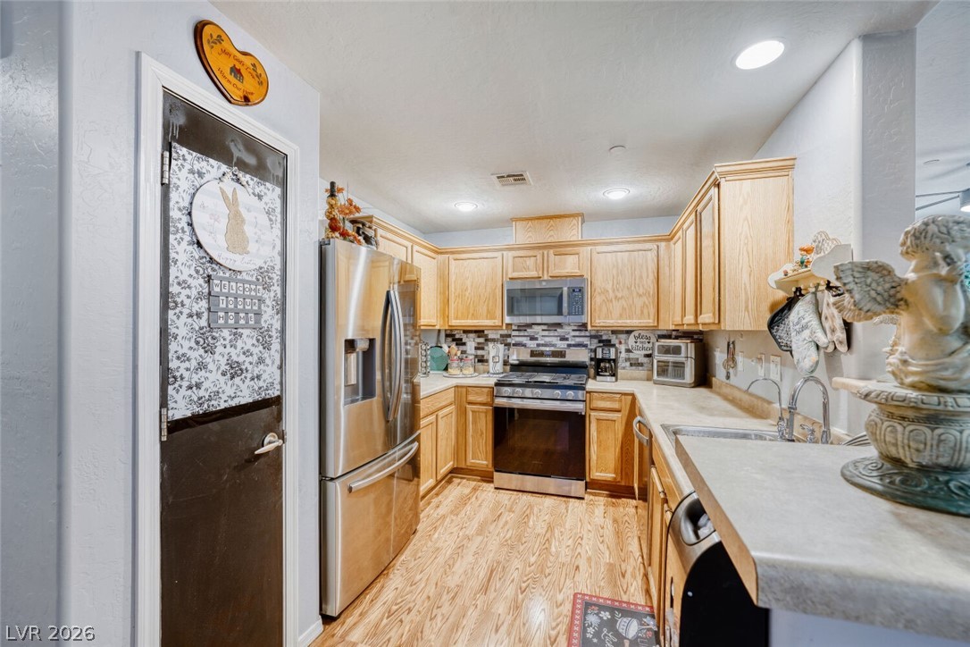 6675 Caporetto Lane 104 North Las Vegas NV 89084