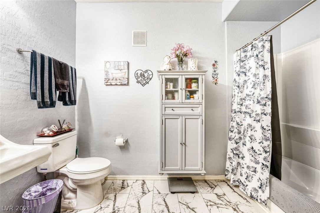 6675 Caporetto Lane 104 North Las Vegas NV 89084