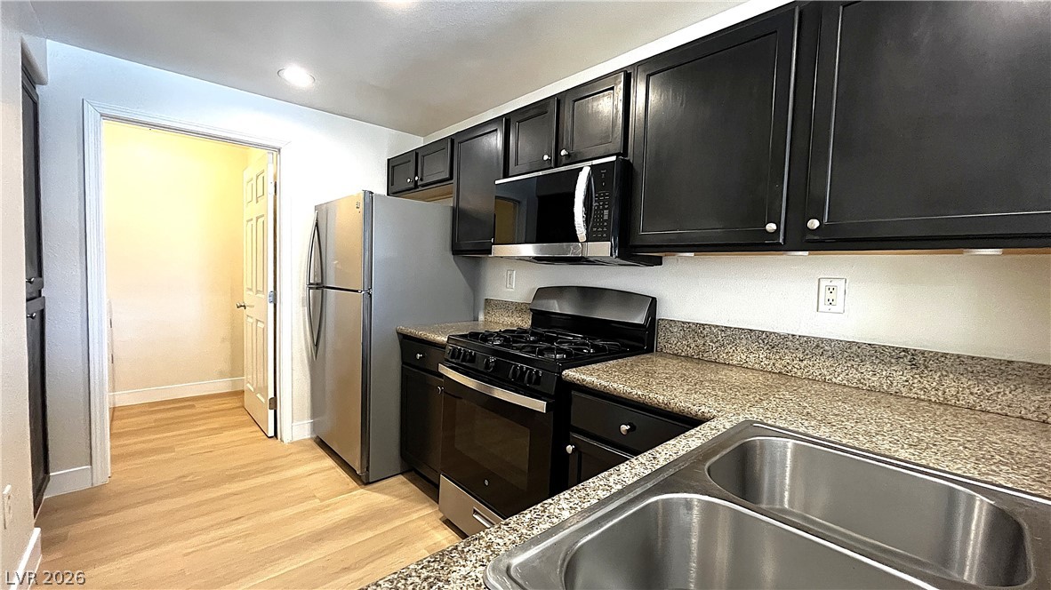 8501 West University Avenue 2117 Las Vegas NV 89147