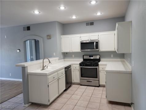 2201 Ramsgate Drive 923 Henderson NV 89074