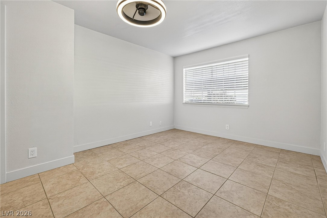 5330 Rod Court 102 Las Vegas NV 89122