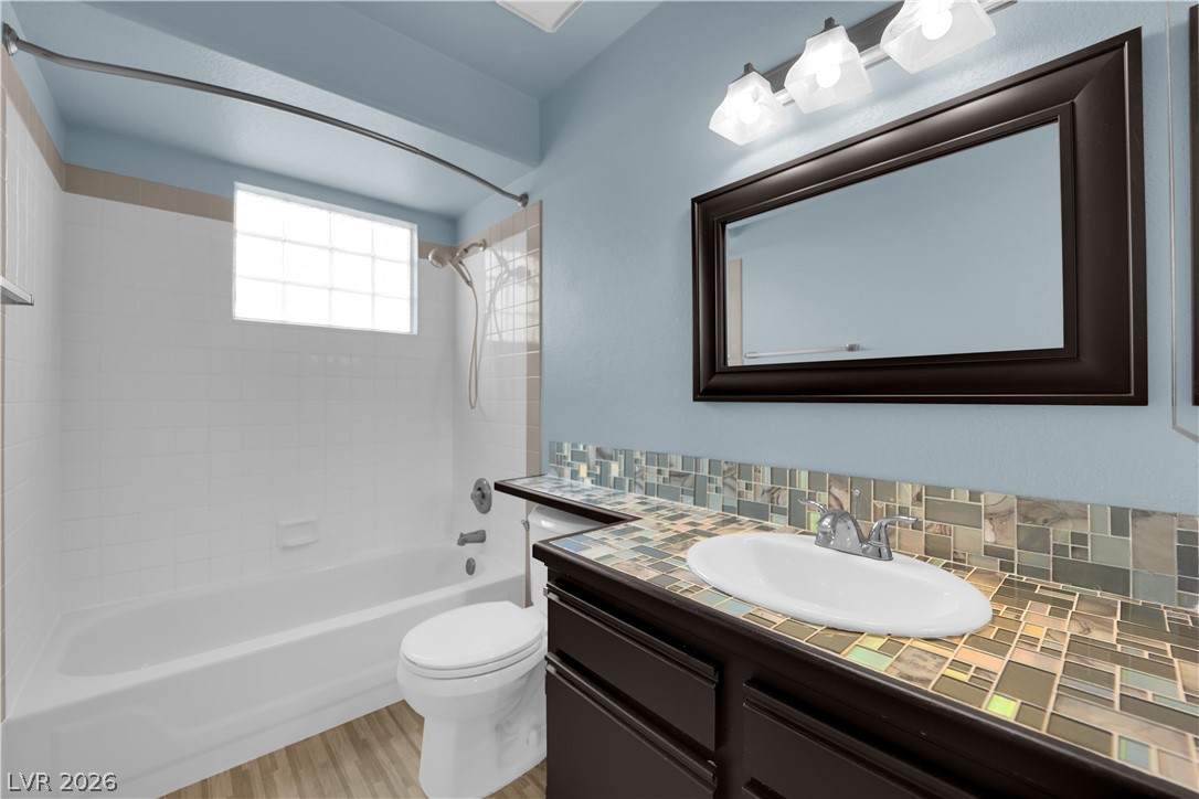 6836 Elm Creek Drive 201 Las Vegas NV 89108