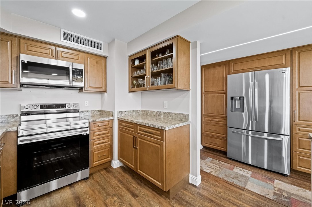 3111 Bel Air Drive 8a Las Vegas NV 89109
