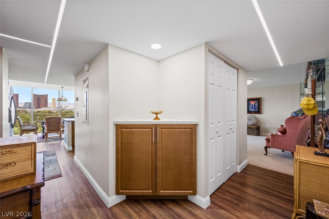 3111 Bel Air Drive 8a Las Vegas NV 89109