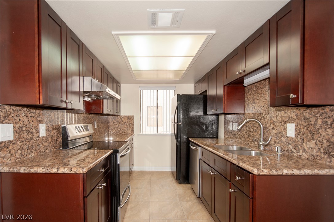 4391 Gannet Circle 11 Las Vegas NV 89103
