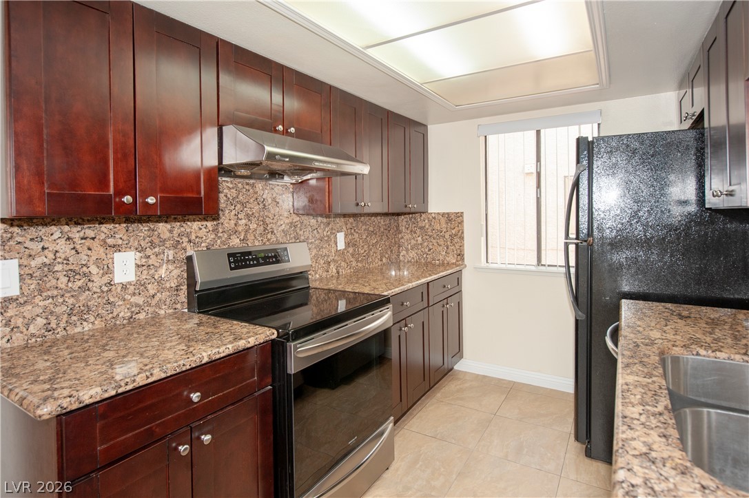 4391 Gannet Circle 11 Las Vegas NV 89103