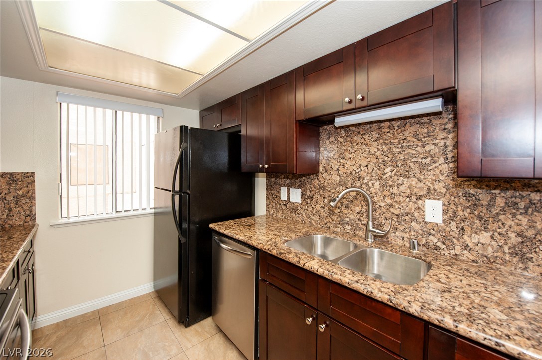 4391 Gannet Circle 11 Las Vegas NV 89103