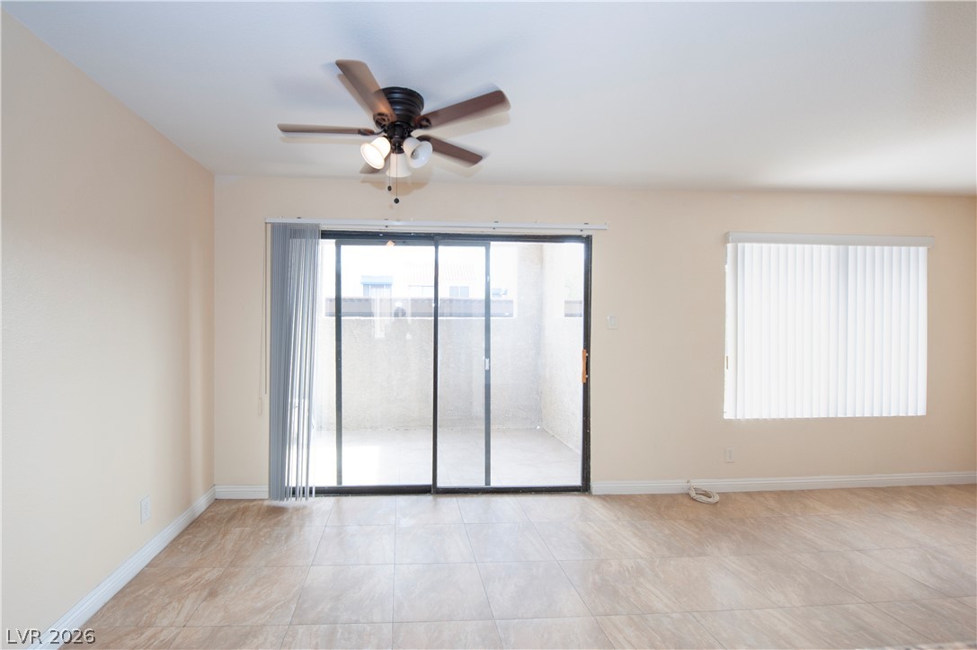 4391 Gannet Circle 11 Las Vegas NV 89103