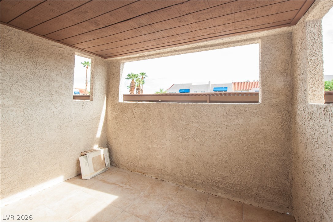 4391 Gannet Circle 11 Las Vegas NV 89103