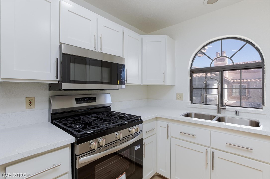1409 Santa Margarita Street G Las Vegas NV 89146