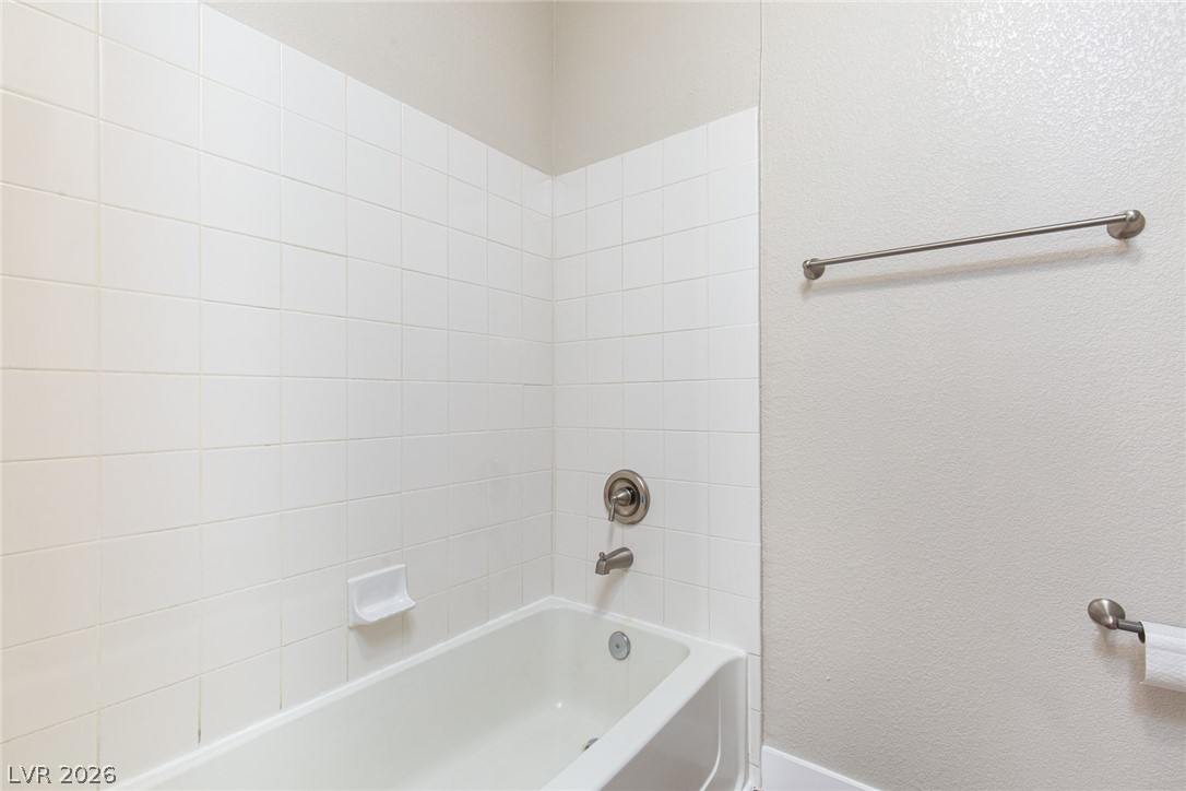 3933 Lazy Pine Street 203 Las Vegas NV 89108