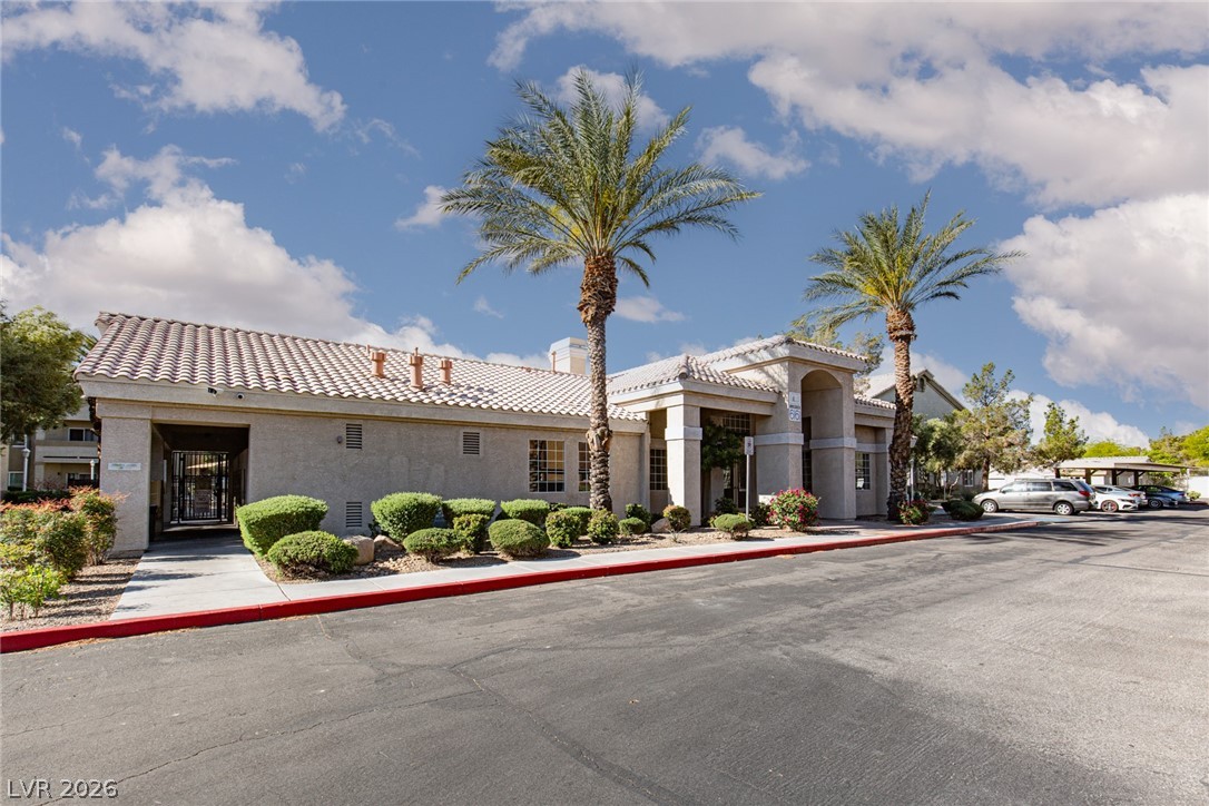 3933 Lazy Pine Street 203 Las Vegas NV 89108