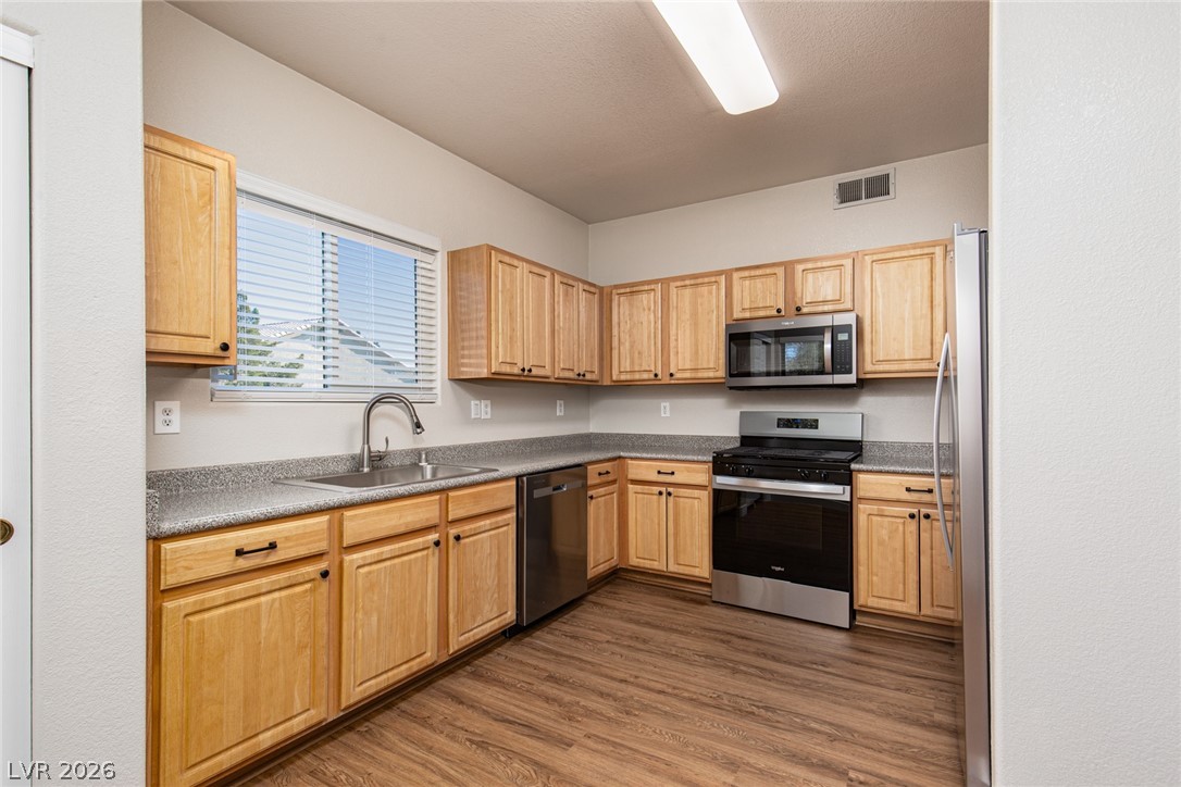 3933 Lazy Pine Street 203 Las Vegas NV 89108