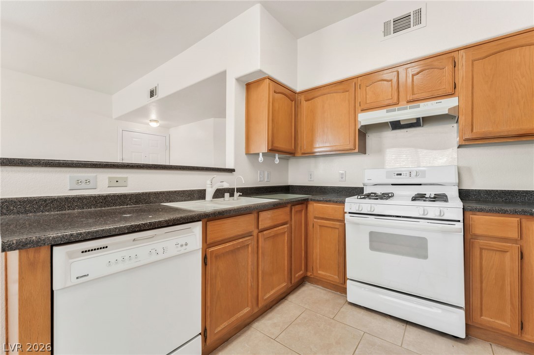 3400 Cabana Drive 2003 Las Vegas NV 89122