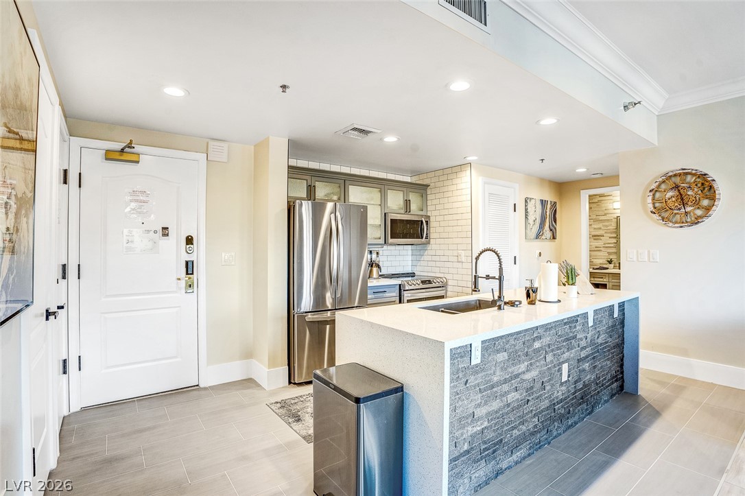 30 Strada Di Villaggio 334 Henderson NV 89011