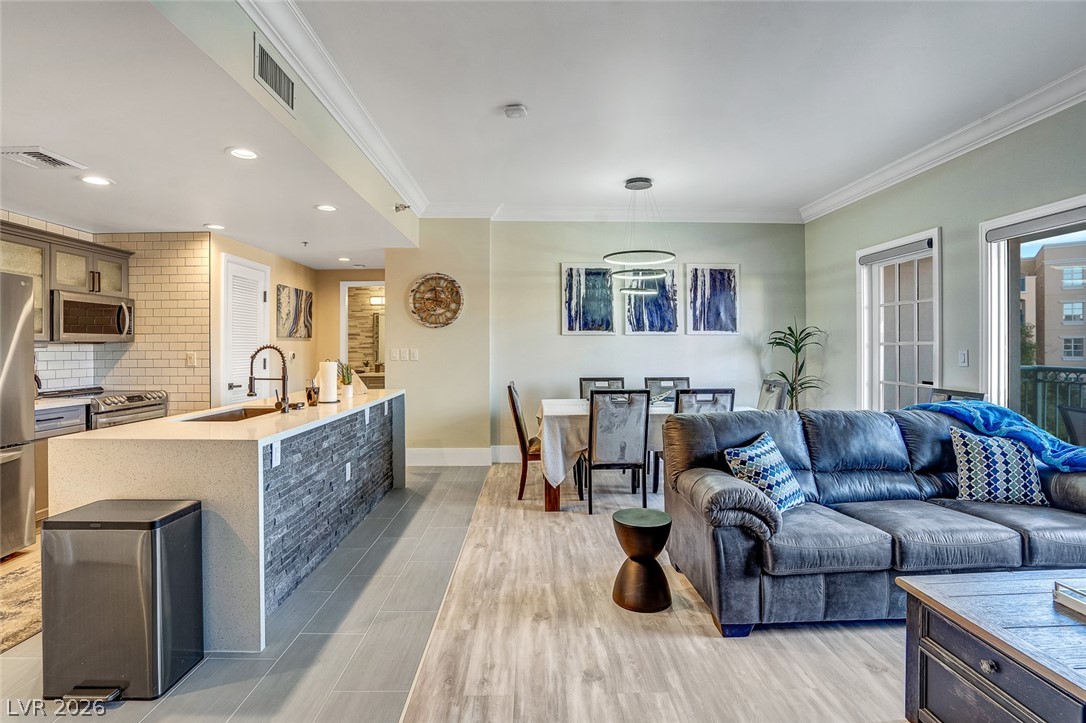 30 Strada Di Villaggio 334 Henderson NV 89011