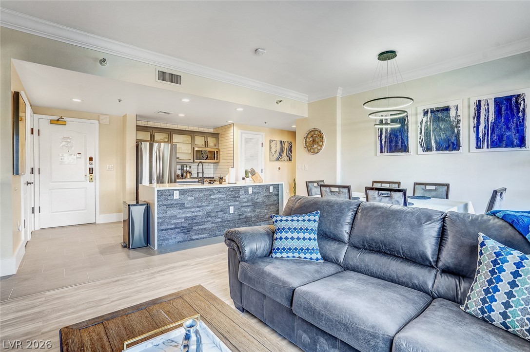 30 Strada Di Villaggio 334 Henderson NV 89011