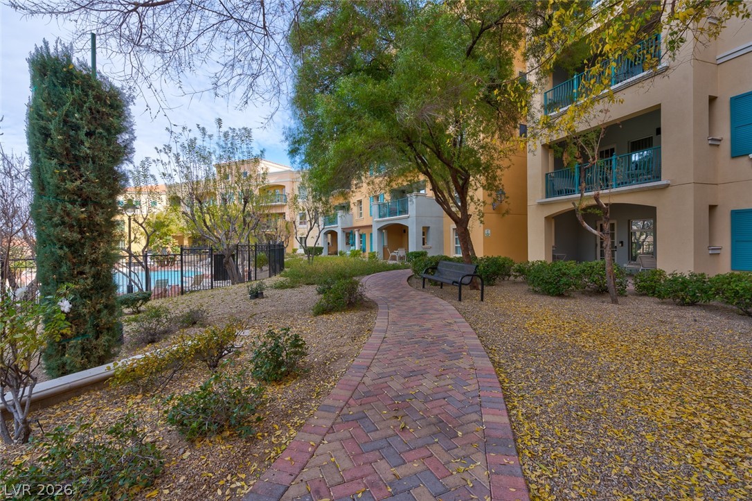 30 Strada Di Villaggio 334 Henderson NV 89011