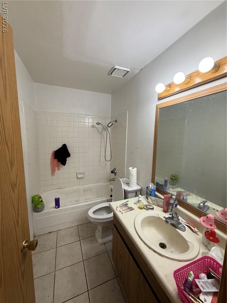 3585 Arville Street 401a Las Vegas NV 89103