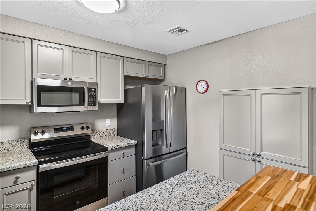 2243 Aspen Mirror Way 102 Laughlin NV 89029