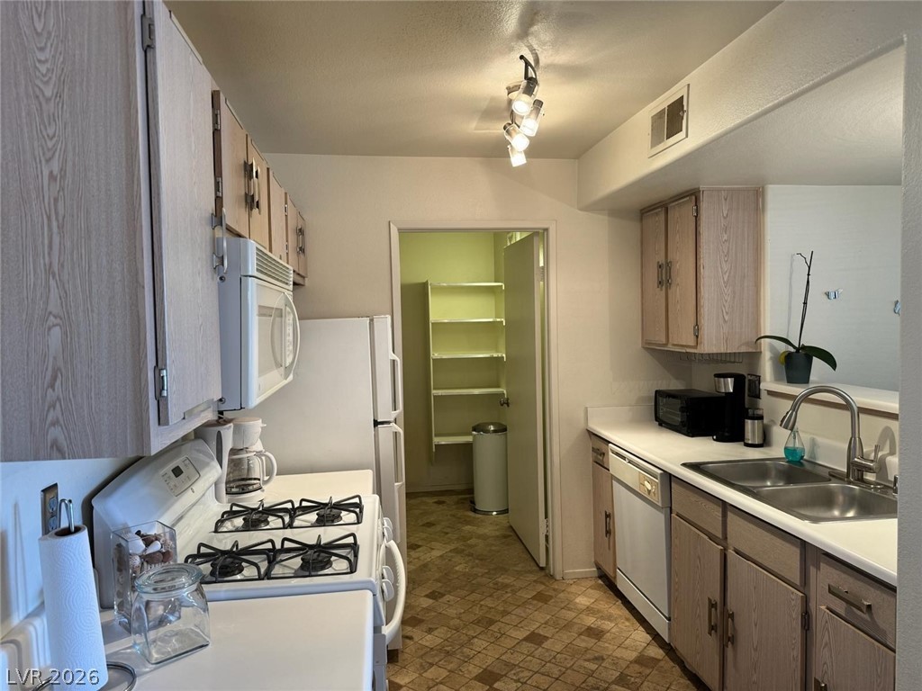 7885 West Flamingo Road 1002 Las Vegas NV 89147