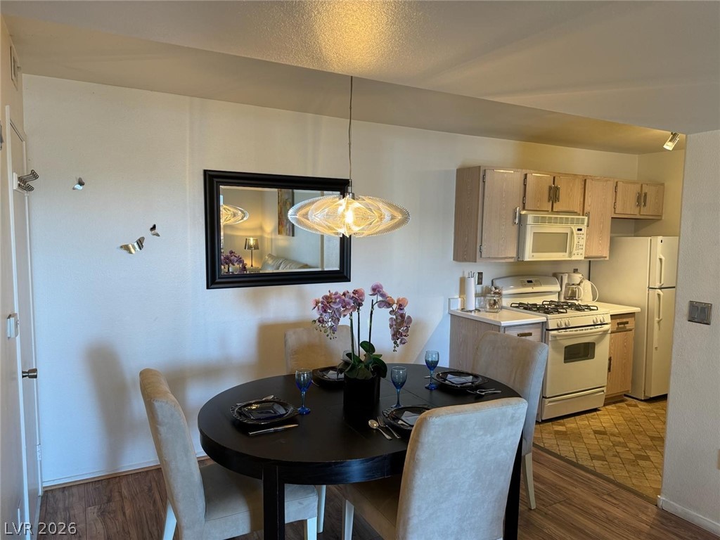 7885 West Flamingo Road 1002 Las Vegas NV 89147