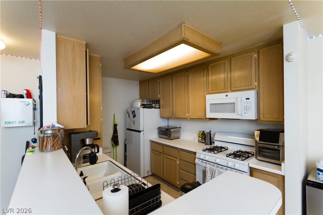 4861 South Torrey Pines Drive 106 Las Vegas NV 89103