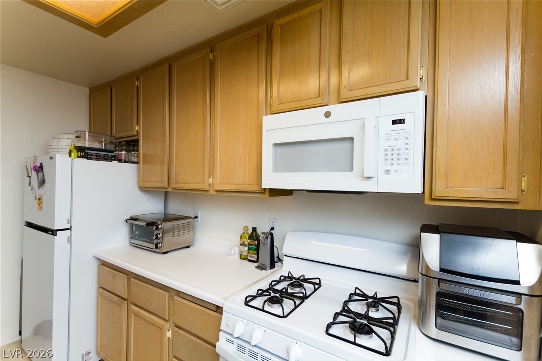 4861 South Torrey Pines Drive 106 Las Vegas NV 89103