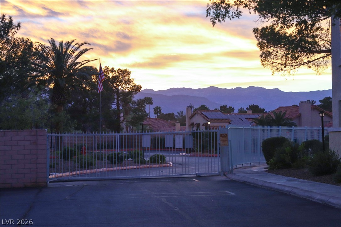 4861 South Torrey Pines Drive 106 Las Vegas NV 89103