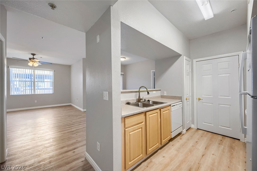 6955 North Durango Drive 1019 Las Vegas NV 89149