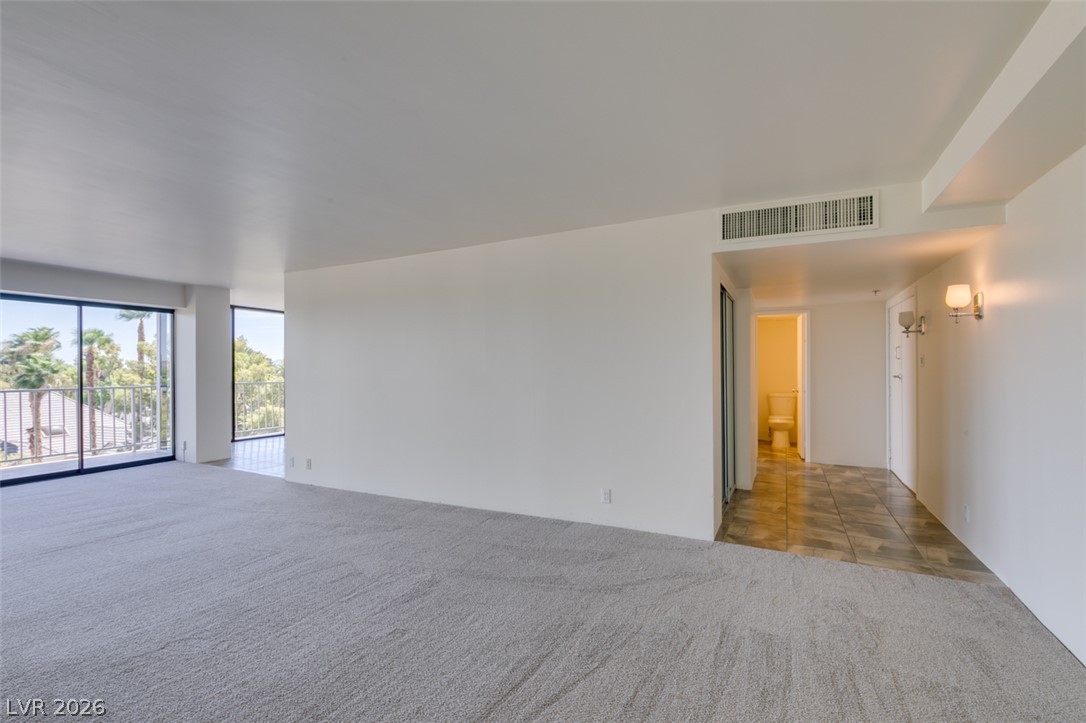 3111 Bel Air Drive 4f Las Vegas NV 89109