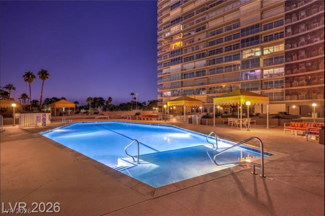 3111 Bel Air Drive 4f Las Vegas NV 89109
